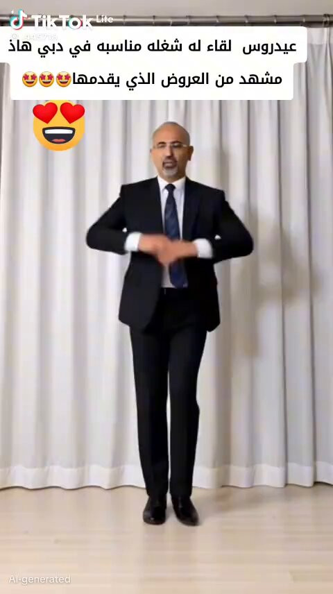 XOpytaw9QGniPVKJ.jpg