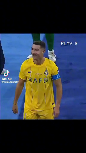 GTEMljUFB1UaYo1V.jpg