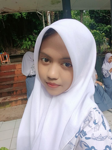 Mahdika Azhrya Juliantika