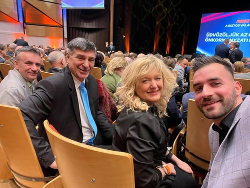 615828064 1276083420997846 1395757181185036342 n.jpg?stp=dst jpg s720x720 tt6& nc cat=106&ccb=1 7& n.jpg