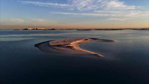 Sunrise on Christmas Eve 2025 — The World Islands, Dubai@NaveLevRan 5 8 screenshot.jpg