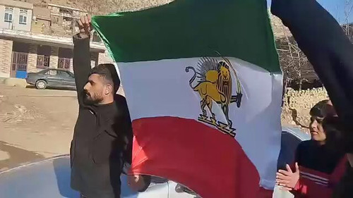 zNWK8B13 PQi UH1.jpg