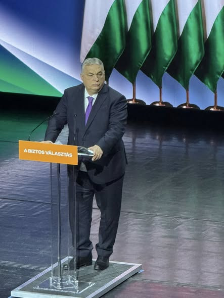 619089509 1552871306841167 8150465857863053915 n.jpg?stp=cp6 dst jpg s590x590 tt6& nc cat=107&ccb=1 .jpg