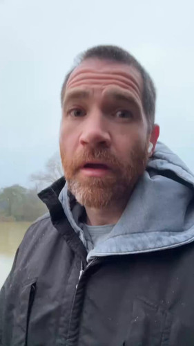 qL RrqC2WzFFWNPT.jpg