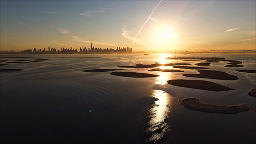 Sunrise on Christmas Eve 2025 — The World Islands, Dubai@NaveLevRan 4 12 screenshot.jpg