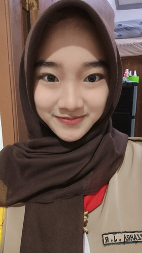 AZZAHRA JANEETA RUSTANDI