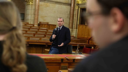 617386109 1409467677217550 6214883090888648297 n.jpg?stp=dst jpg s590x590 tt6& nc cat=109&ccb=1 7& n.jpg