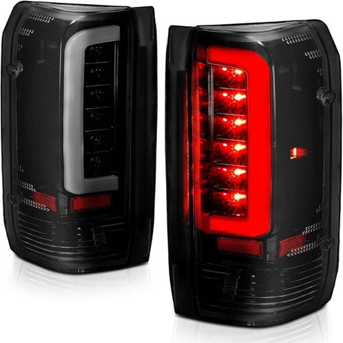 71xynUUmUEL. AC SX679 (1).jpg