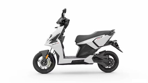 Simple Energy One S Gen 2 price starts at ₹139999. Check specifications, features, mileage, colors, variants, images, faqs, news, reviews, and videos.https://www.autox.com/new-bikes/simple-energy/one-s-gen-2/