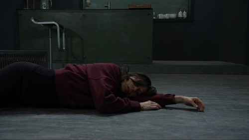 General Hospital 2026 01 14 Finola Hughes choke, faint 4.jpg