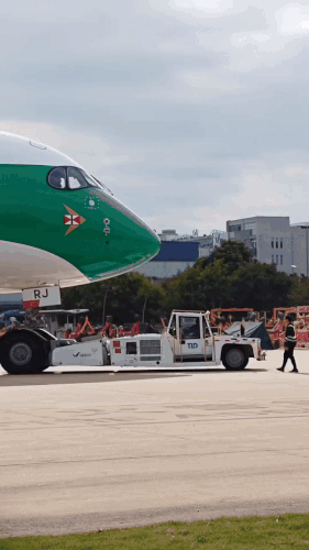 4K80A35090080A350 900BLRJCathay ezgif.com video to gif converter.gif