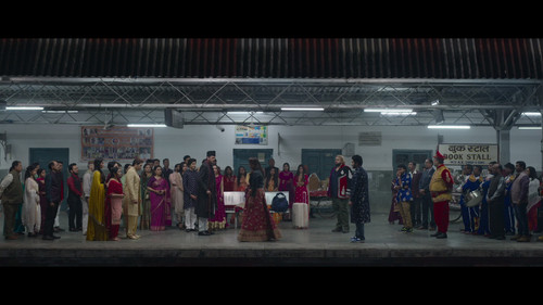 Single.Salma.2025.2160p.NF.WEB DL.DDP.5.1.H.265 CHDWEB 059.jpg