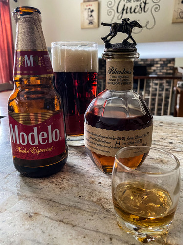 EE46AA7A 0457 4F16 B190 4D2A52D59148