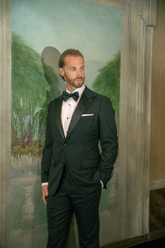 Experience the Art of Personalized Style with Custom Suits in Manhattan. Explore our website www.giorgenti.com to schedule a consultation and embrace the art of personalized style. Call (646) 957-6916 OR Email us: info@giorgenti.com.
🌐: www.giorgenti.com
#CustomTuxedoManhattan #CustomSuitsNY