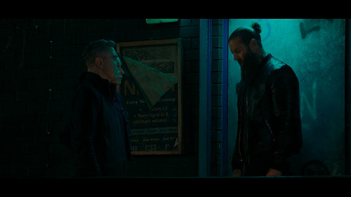 Run.Away.S01E01.Pokrivena.realita.1080p.NF.WEB DL.CZ EN.DD+5.1.HDR.x265.HEVC My.mkv 20260101 135039..jpg