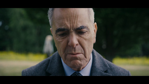 Run.Away.S01E01.Pokrivena.realita.1080p.NF.WEB DL.CZ EN.DD+5.1.HDR.x265.HEVC My.mkv 20260101 134949..jpg