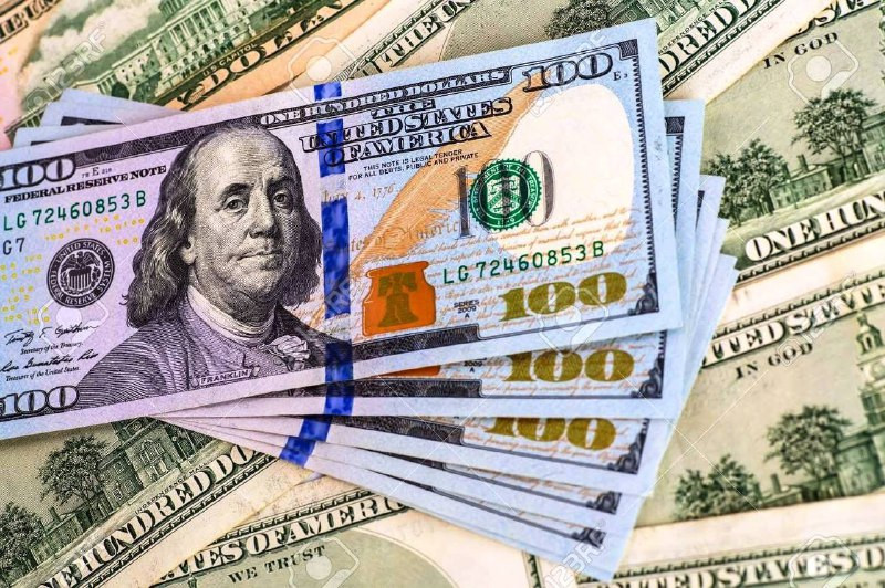 الدولار الأميركي يتكبد في 2025 أسوأ آداء سنوي له منذ عام 2017، مدفوعاً بتخفيضات أسعار الفائدة والمخاوف حيال الأوضاع المالية والسياسات التجارية المتقلب...