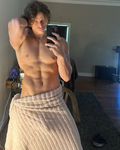 curlyboydorian real 1741217772 3581916746190443152 67836864450.webp