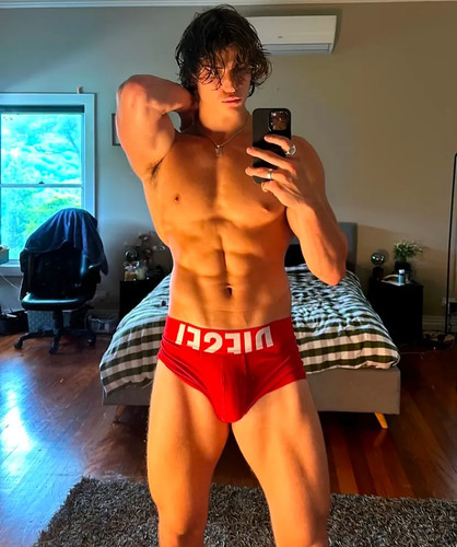 curlyboydorian real 1751366573 3667051057510969399 67836864450.jpg