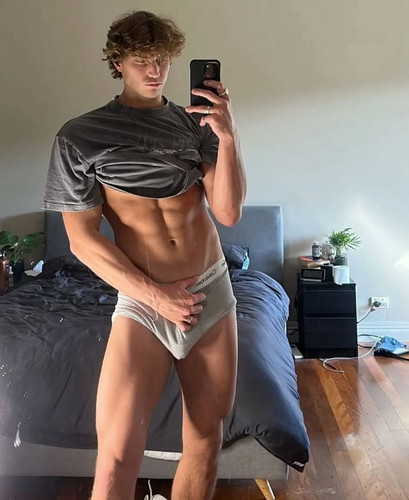 curlyboydorian real 1752750829 3678663043021558885 67836864450.jpg