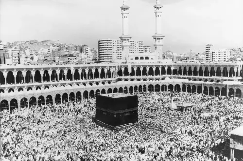 01C hajj archival.webp