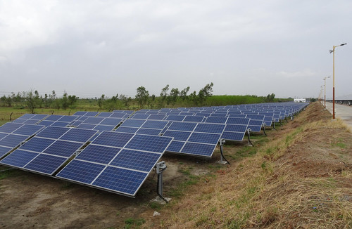 solar panels 3507949 1280.jpg