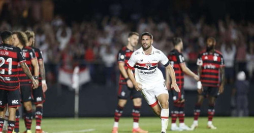 Pressionado, São Paulo aposta no Morumbi para reagir contra o Flamengo