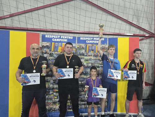 fiC92ou.md.jpg fiC92ou.md.jpg