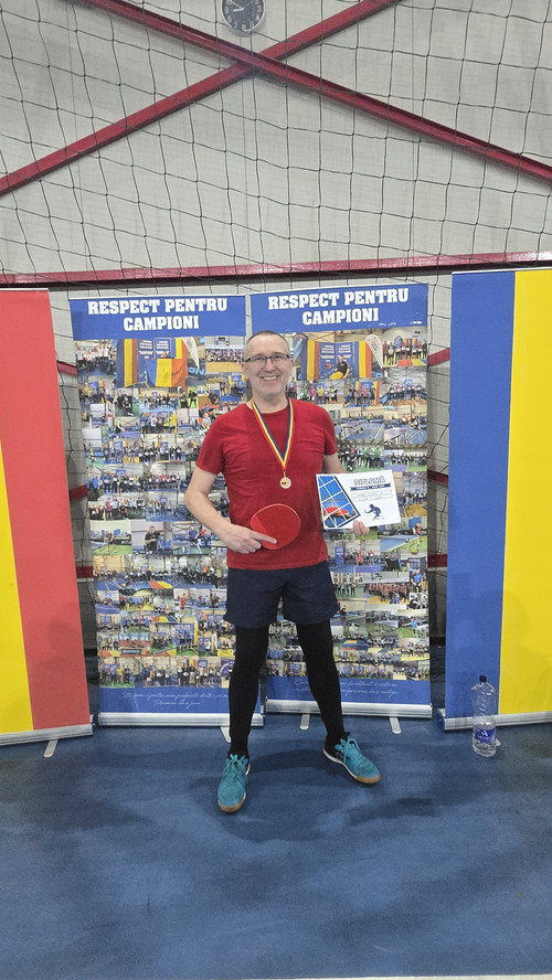 fiCHlrx.md.jpg fiCHlrx.md.jpg