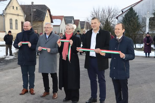 622720823 1263707475571566 5266071928591657500 n.jpg?stp=dst jpg s590x590 tt6& nc cat=101&ccb=1 7& n.jpg