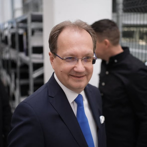 623365920 1466660378147255 5824856047682012367 n.jpg?stp=dst jpg s590x590 tt6& nc cat=105&ccb=1 7& n.jpg