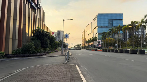 INSIDE Manila Bay City – LAS VEGAS of the Philippines 🇵🇭 Home to MASSIVE CASINOS & SHOPPING MALLS! 1.jpg