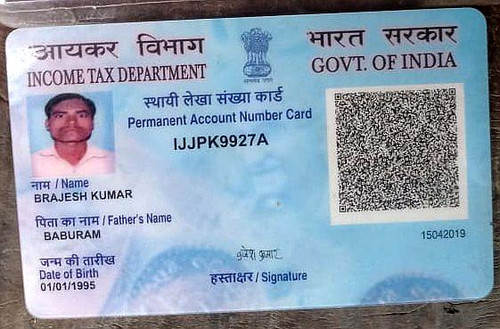PAN CARD FRONT BRAJESH KUMAR.jpg