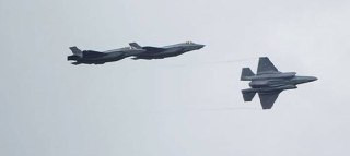 "إسرائيل اليوم": مرة أخرى تقلع طائرة نتنياهو الخاصة، لوجهة غير معلومة خارج "إسرائيل"، وهو ما حدث فعلاً خلال الحرب الأخيرة مع إيران....