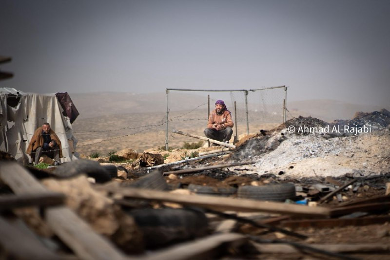 آثار هجوم مليشيات المستوطنين على خربة الفخيت بمسافر يطا جنوب الخليل....