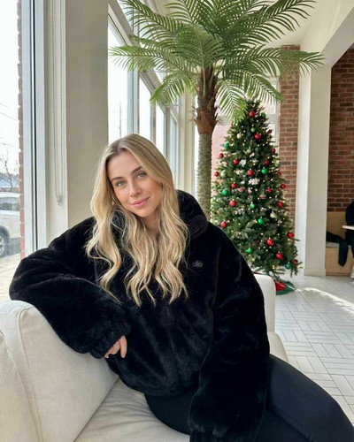 WINTER COZY GLAM.jpg