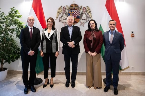 617599753 1284565627049102 2504695569653590342 n.jpg?stp=dst jpg s590x590 tt6& nc cat=103&ccb=1 7& n.jpg