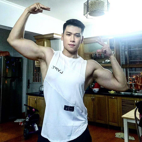hothunk vietnam 31819955 220441995210110 361132897630945280 n.jpg