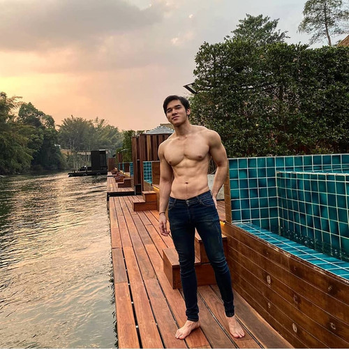 hothunk thailand 150668240 4566603553355602 7171516886098956661 n.jpg