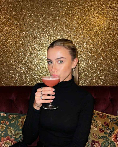 GOLDEN GLITTER COCKTAIL.jpg