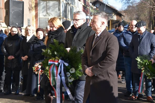 618570662 1290287019586281 5239221560403381540 n.jpg?stp=dst jpg s590x590 tt6& nc cat=101&ccb=1 7& n.jpg