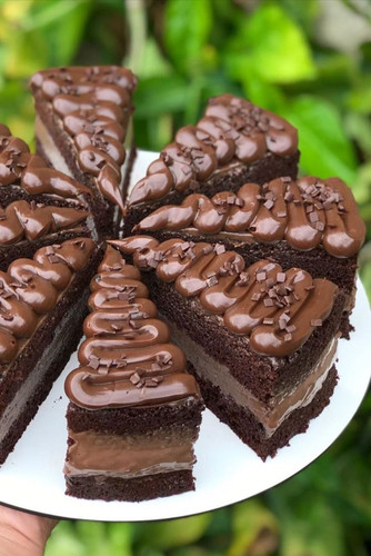 APRENDA COMO GANHAR DINHEIRO FÁCIL TRABALHANDO EM CASA COM DOCES DE CONFEITARIA.jpg