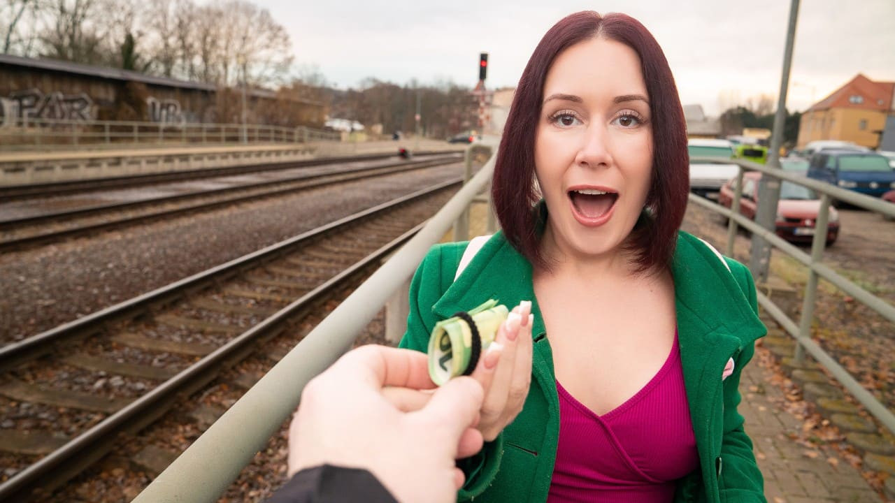 [PublicAgent] Belle Ohara – Creampie for UK Student