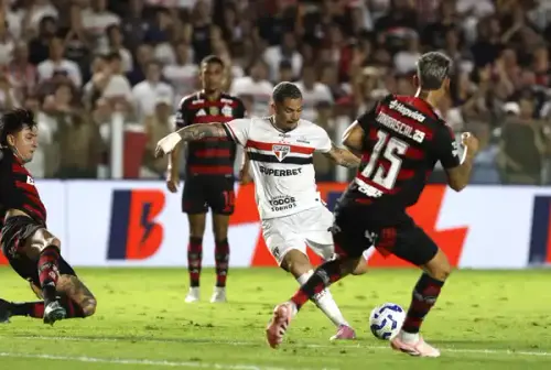 Pressionado, São Paulo estreia no Brasileirão contra o Flamengo no Morumbi