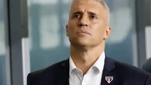 Crespo prioriza Brasileirão e estabelece meta de 45 pontos no São Paulo