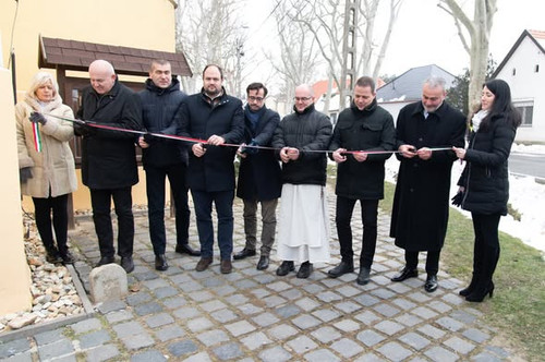 623301449 1326745102593178 3674938275706703477 n.jpg?stp=dst jpg s590x590 tt6& nc cat=103&ccb=1 7& n.jpg