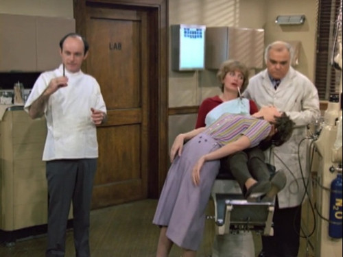 Laverne & Shirley s3e17 The Dentist Cindy Williams faint.jpg