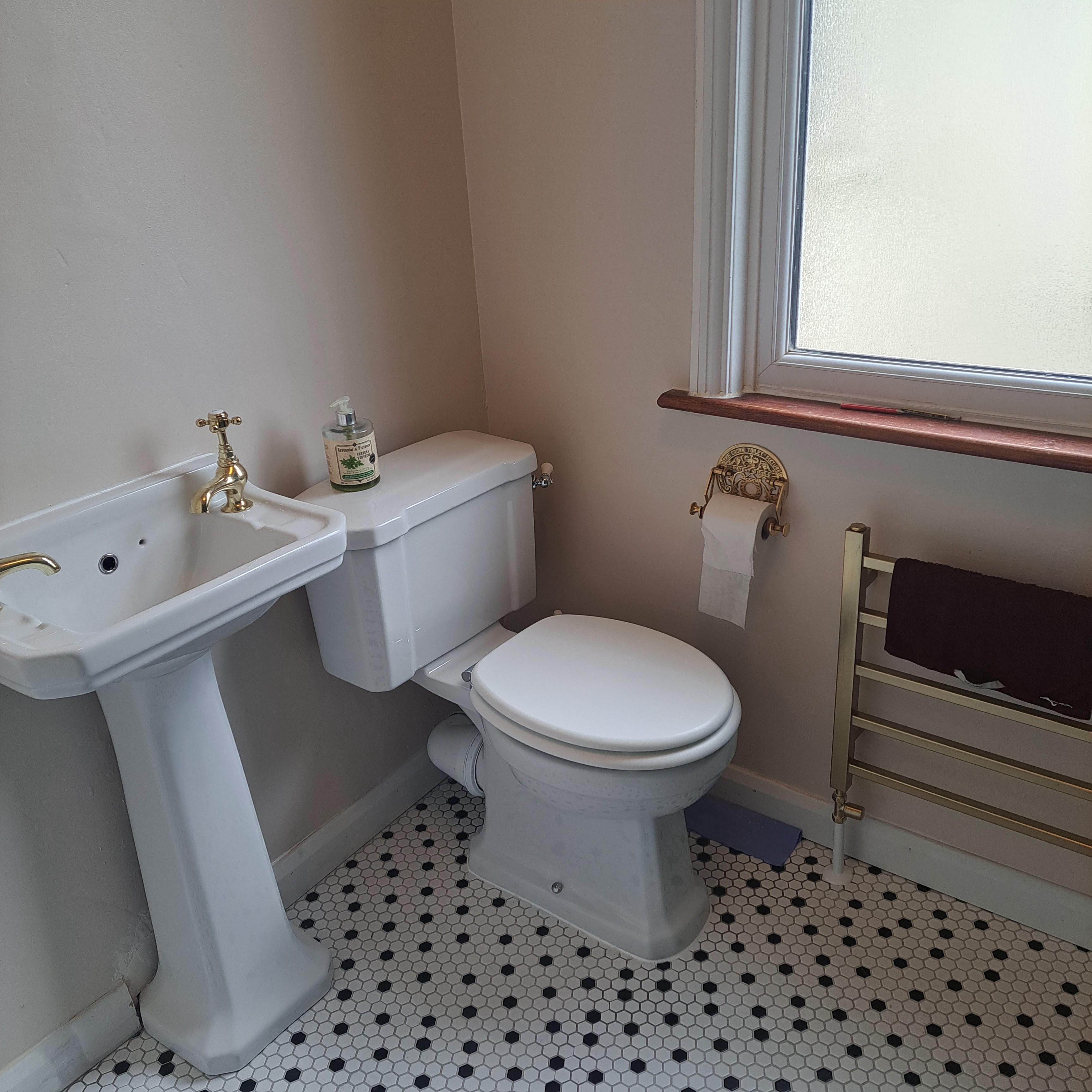 Bathroom installation project 6 by BH Refurbs, Leytonstone