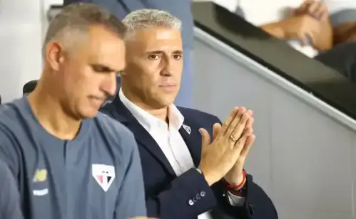 São Paulo define promoção de Nicolas ao time profissional em 2026, confirma Crespo nos bastidores