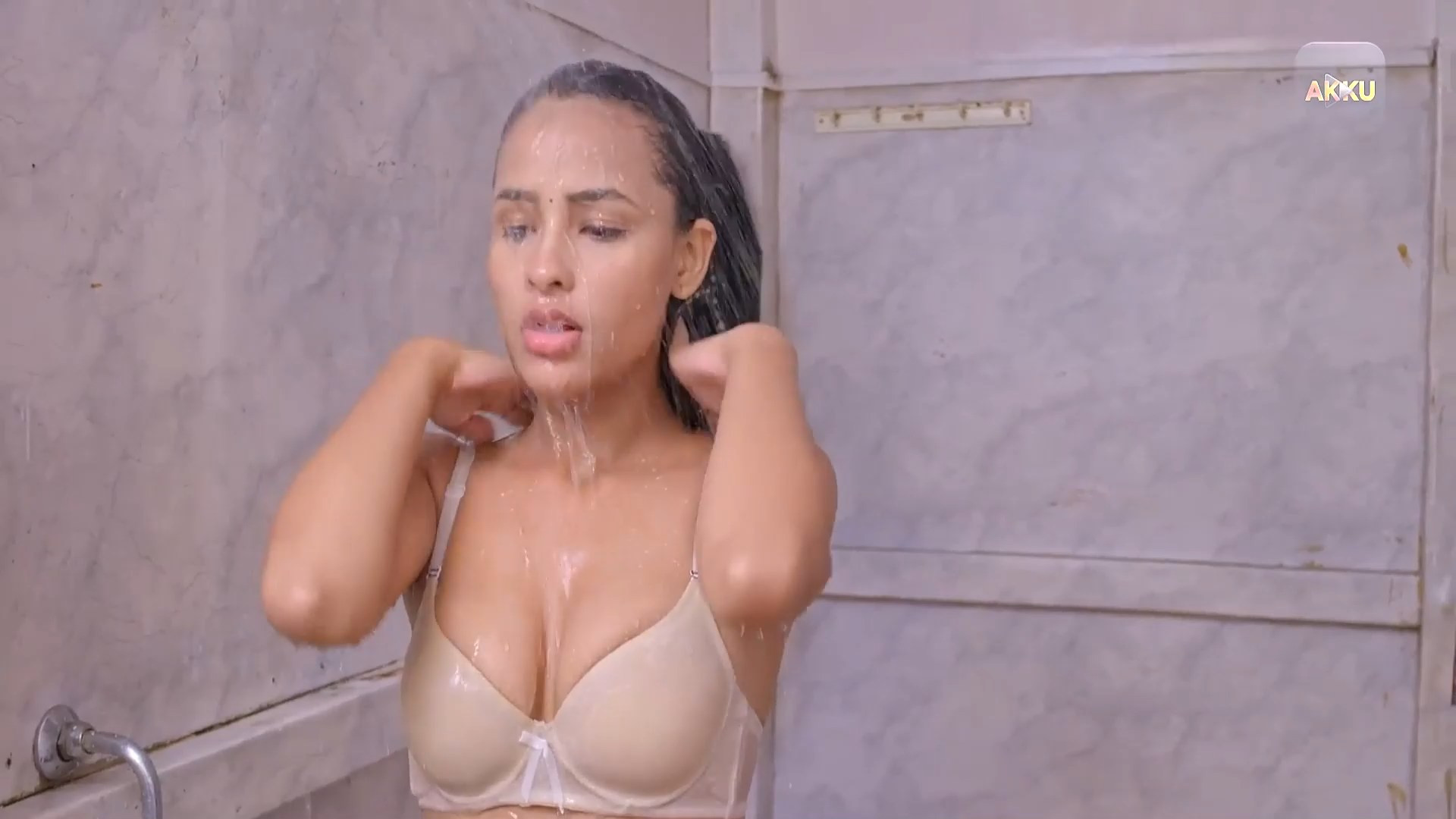 [Lustmaza.net] Darji Raja 2025 Akkuott S01 E01 02 Hindi Web Series 1080p [Lustwap.com].mp4 snapshot 